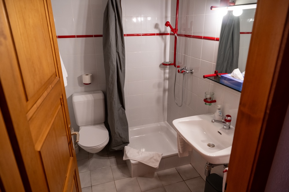 Le Vieux Valais & Aftersky